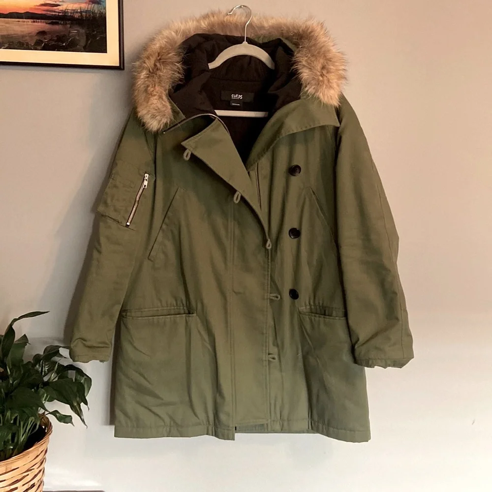 Cut 25 by Yigal Azrouel Olive Green Anorak Coat 100% Coyote Fur Hood - Picture 3 of 15